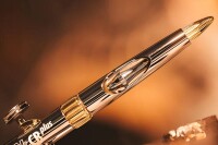 Harder & Steenbeck EVOLUTION 2024 CRplus Solo Airbrush 1