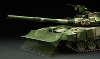 Meng Russian Main Battle Tank T-90 w/TBS-86 Tank Dozer 1/35 